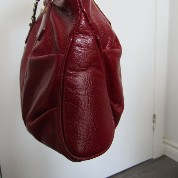 Authentic Fendi Bag *FLAWED* - Picture 3 of 16